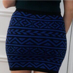 FALL/WINTER- Size S• Black/Blue•Geometric Knit Skirt by F21
